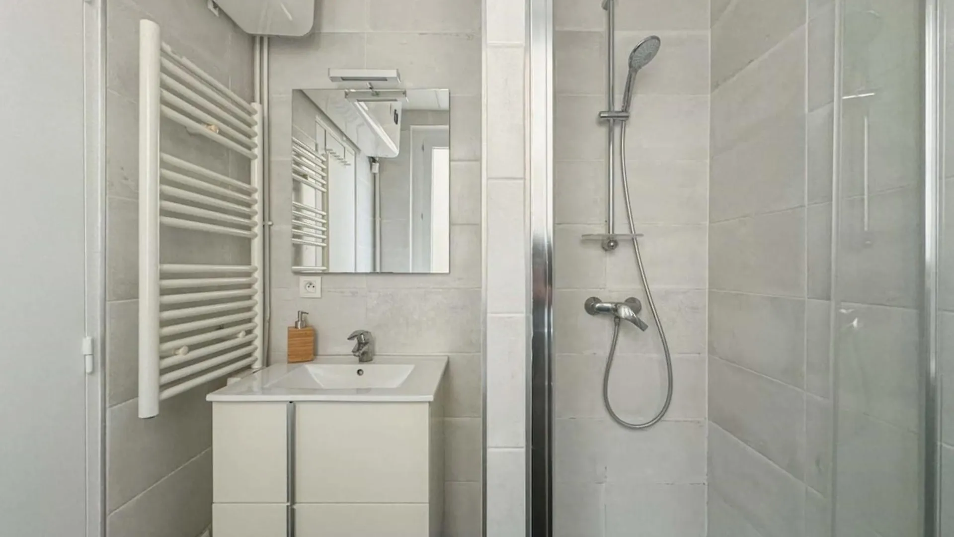 Holiday home Flexliving - Room - Caulaincourt Paris